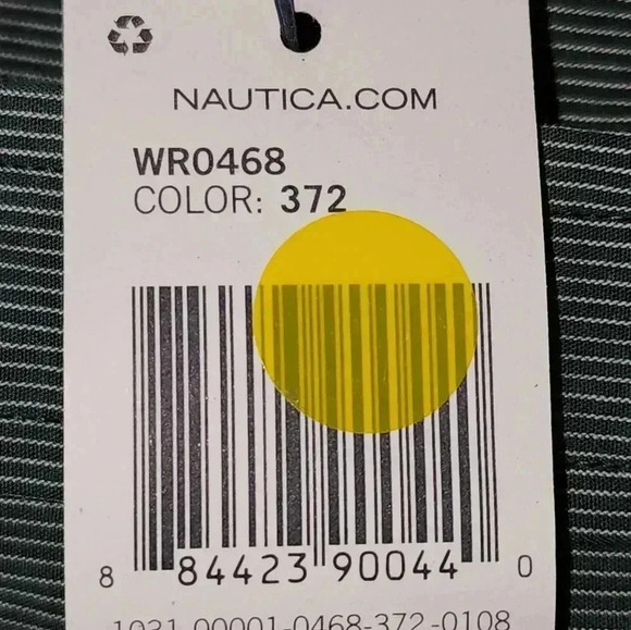 Nautica long-sleeved short style WR0468 Sanded poplin pinstriped shirt. Large - Picture 4 of 11